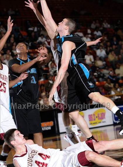 Thumbnail 1 in Golden Valley vs. Sheldon (CIF SJS D1 Playoffs) photogallery.