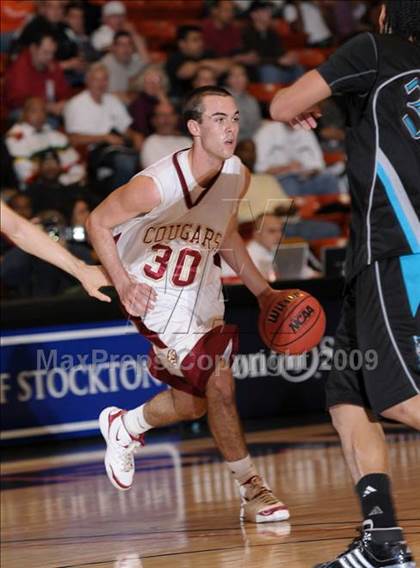 Thumbnail 1 in Golden Valley vs. Sheldon (CIF SJS D1 Playoffs) photogallery.