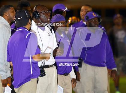Thumbnail 3 in Lynwood vs. Gahr photogallery.