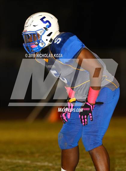 Thumbnail 1 in Lynwood vs. Gahr photogallery.