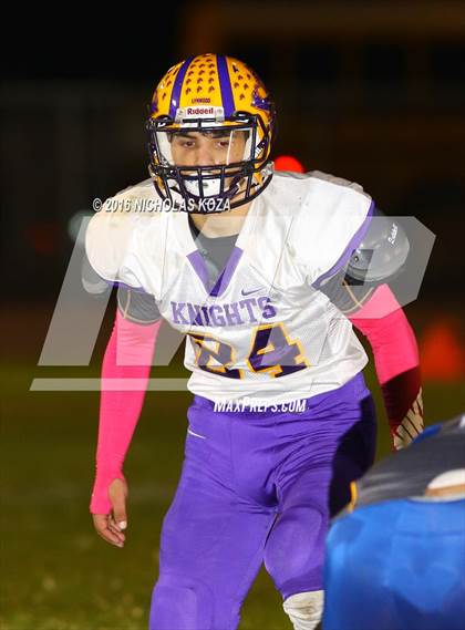 Thumbnail 3 in Lynwood vs. Gahr photogallery.