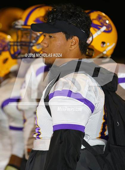 Thumbnail 3 in Lynwood vs. Gahr photogallery.