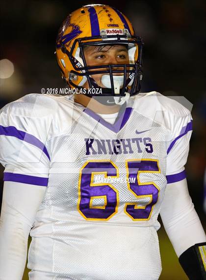 Thumbnail 3 in Lynwood vs. Gahr photogallery.