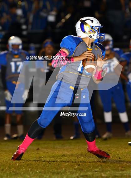 Thumbnail 3 in Lynwood vs. Gahr photogallery.