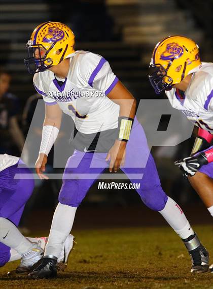 Thumbnail 2 in Lynwood vs. Gahr photogallery.