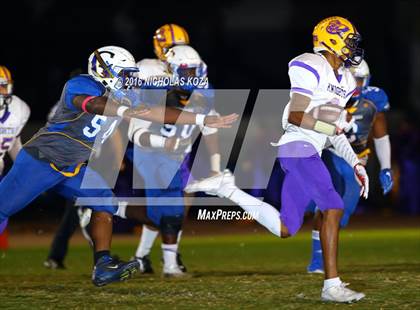 Thumbnail 2 in Lynwood vs. Gahr photogallery.