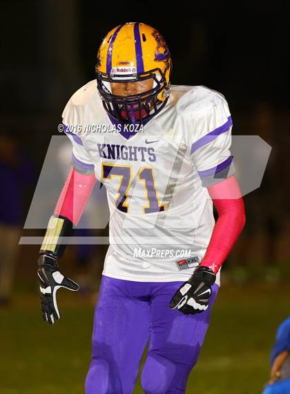 Thumbnail 2 in Lynwood vs. Gahr photogallery.