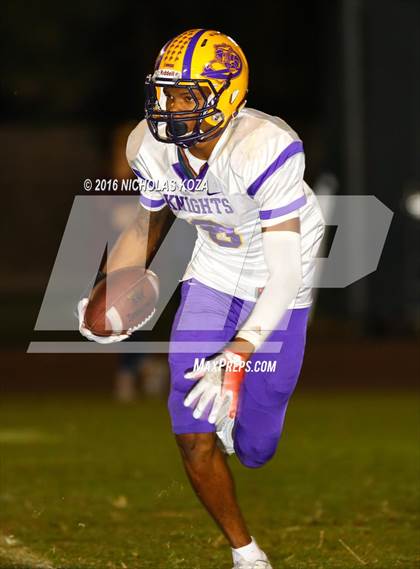 Thumbnail 3 in Lynwood vs. Gahr photogallery.