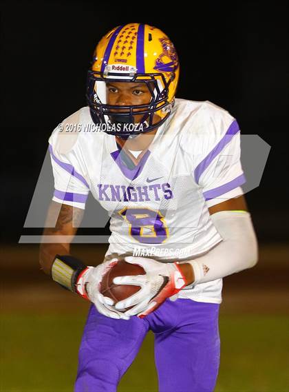 Thumbnail 3 in Lynwood vs. Gahr photogallery.