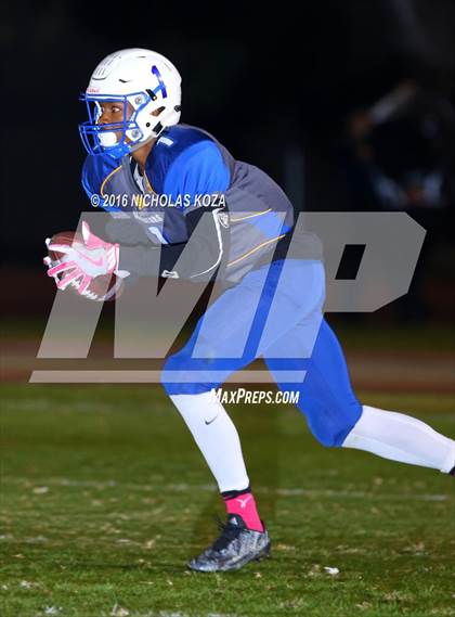 Thumbnail 2 in Lynwood vs. Gahr photogallery.