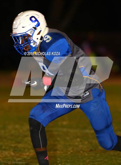 Thumbnail 2 in Lynwood vs. Gahr photogallery.