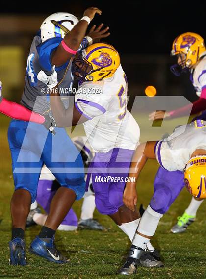 Thumbnail 3 in Lynwood vs. Gahr photogallery.
