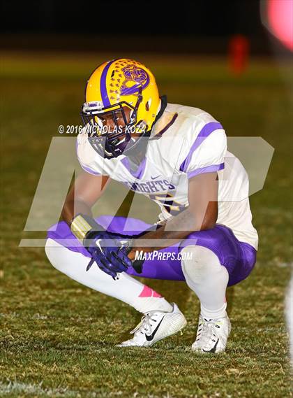 Thumbnail 2 in Lynwood vs. Gahr photogallery.