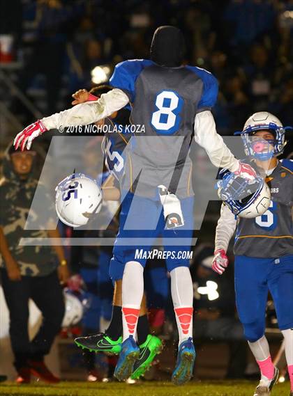 Thumbnail 1 in Lynwood vs. Gahr photogallery.