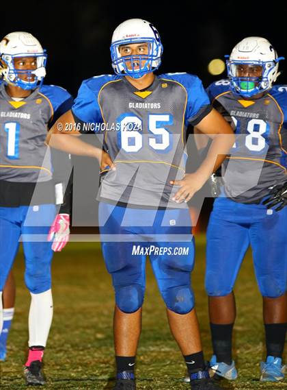 Thumbnail 2 in Lynwood vs. Gahr photogallery.