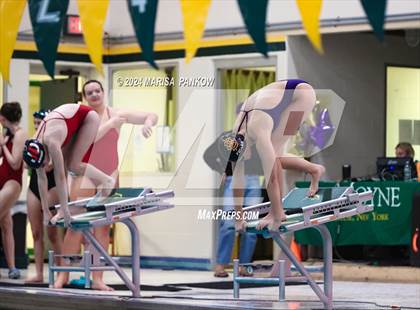Thumbnail 3 in Christian Brothers Academy vs Jamesville Dewitt photogallery.