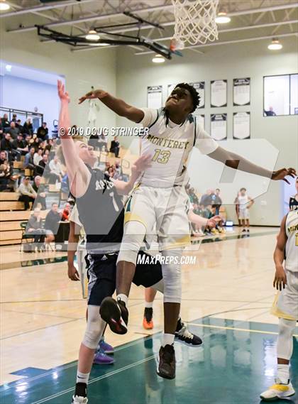 Thumbnail 1 in Monterey vs. Aptos (CIF-CCS Division III Championships) photogallery.