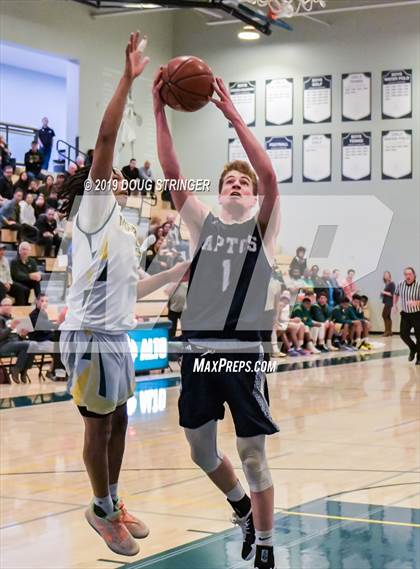 Thumbnail 2 in Monterey vs. Aptos (CIF-CCS Division III Championships) photogallery.