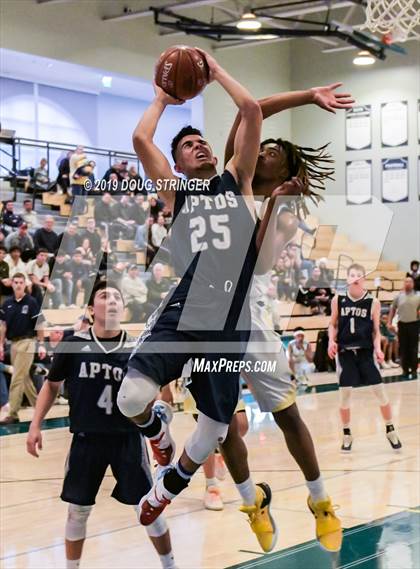 Thumbnail 2 in Monterey vs. Aptos (CIF-CCS Division III Championships) photogallery.