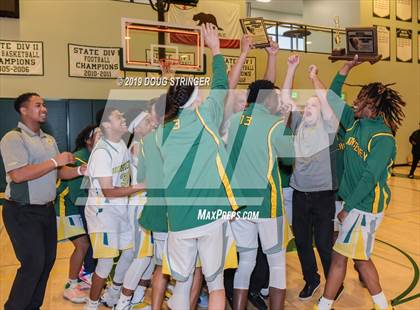 Thumbnail 3 in Monterey vs. Aptos (CIF-CCS Division III Championships) photogallery.