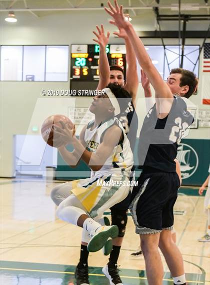 Thumbnail 2 in Monterey vs. Aptos (CIF-CCS Division III Championships) photogallery.