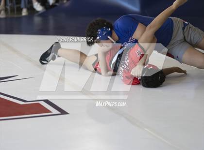 Thumbnail 2 in Westlake v Vista Ridge (Lunchroom Brawl) photogallery.