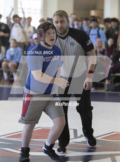 Thumbnail 2 in Westlake v Vista Ridge (Lunchroom Brawl) photogallery.