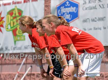 Thumbnail 2 in Garden City vs. Canandaigua (NYSPHSAA Class B Semifinal) photogallery.