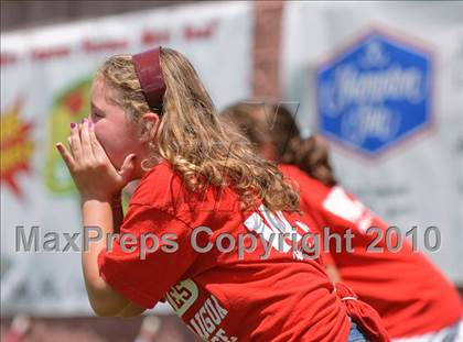 Thumbnail 1 in Garden City vs. Canandaigua (NYSPHSAA Class B Semifinal) photogallery.