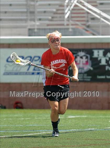 Thumbnail 2 in Garden City vs. Canandaigua (NYSPHSAA Class B Semifinal) photogallery.