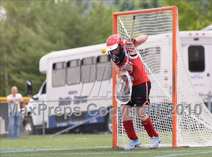 Thumbnail 3 in Garden City vs. Canandaigua (NYSPHSAA Class B Semifinal) photogallery.