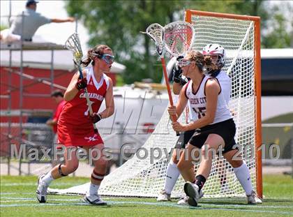 Thumbnail 1 in Garden City vs. Canandaigua (NYSPHSAA Class B Semifinal) photogallery.
