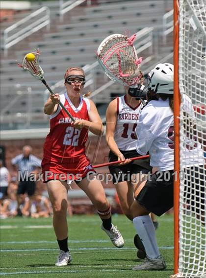 Thumbnail 1 in Garden City vs. Canandaigua (NYSPHSAA Class B Semifinal) photogallery.