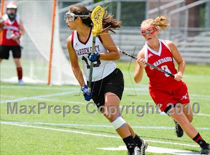 Thumbnail 2 in Garden City vs. Canandaigua (NYSPHSAA Class B Semifinal) photogallery.