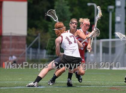 Thumbnail 2 in Garden City vs. Canandaigua (NYSPHSAA Class B Semifinal) photogallery.