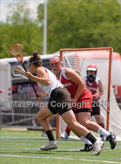 Thumbnail 1 in Garden City vs. Canandaigua (NYSPHSAA Class B Semifinal) photogallery.