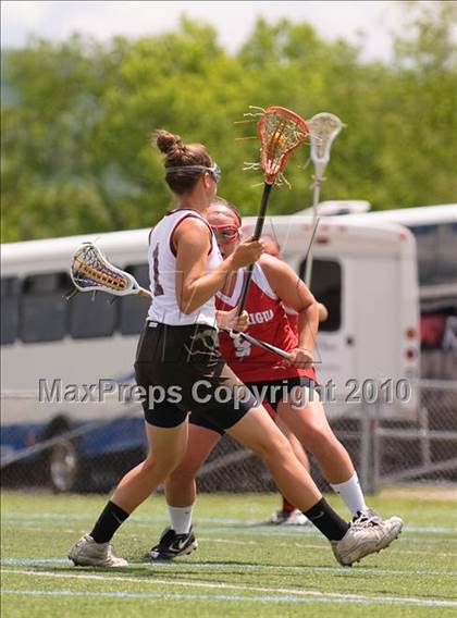 Thumbnail 3 in Garden City vs. Canandaigua (NYSPHSAA Class B Semifinal) photogallery.