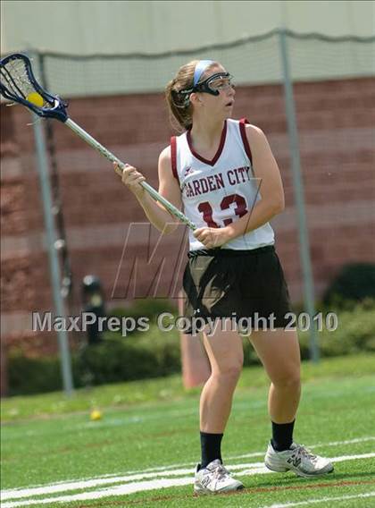 Thumbnail 2 in Garden City vs. Canandaigua (NYSPHSAA Class B Semifinal) photogallery.
