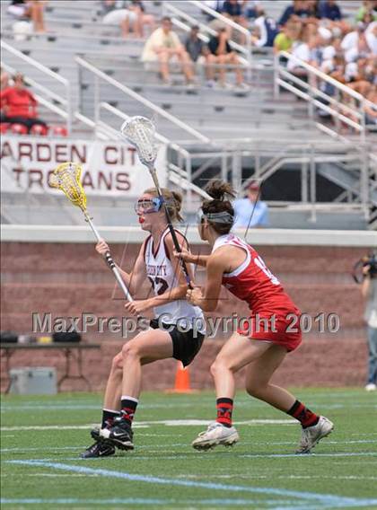 Thumbnail 1 in Garden City vs. Canandaigua (NYSPHSAA Class B Semifinal) photogallery.