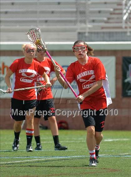 Thumbnail 1 in Garden City vs. Canandaigua (NYSPHSAA Class B Semifinal) photogallery.