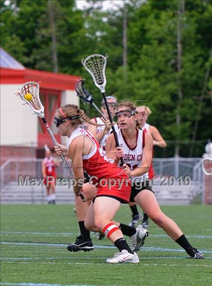 Thumbnail 1 in Garden City vs. Canandaigua (NYSPHSAA Class B Semifinal) photogallery.