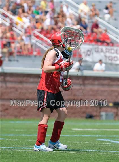Thumbnail 1 in Garden City vs. Canandaigua (NYSPHSAA Class B Semifinal) photogallery.