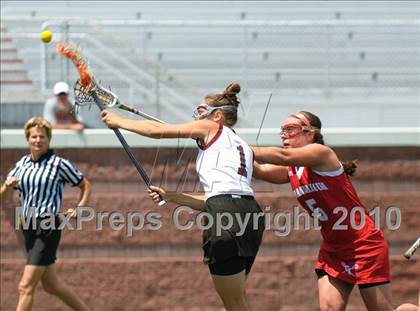 Thumbnail 3 in Garden City vs. Canandaigua (NYSPHSAA Class B Semifinal) photogallery.
