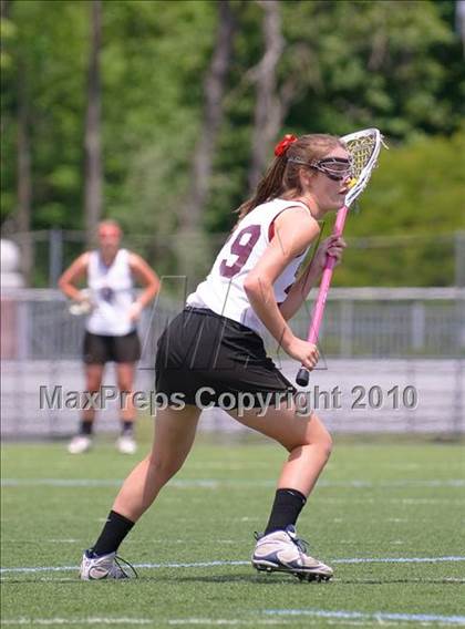 Thumbnail 1 in Garden City vs. Canandaigua (NYSPHSAA Class B Semifinal) photogallery.