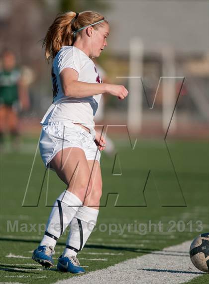 Thumbnail 1 in Royal @ Simi Valley photogallery.