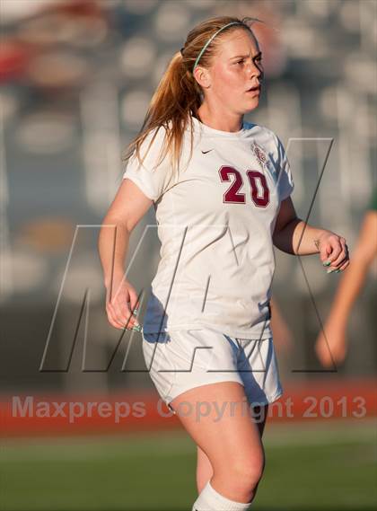 Thumbnail 2 in Royal @ Simi Valley photogallery.