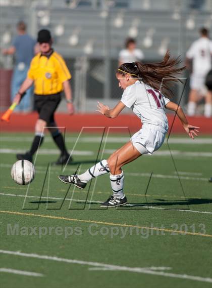 Thumbnail 1 in Royal @ Simi Valley photogallery.