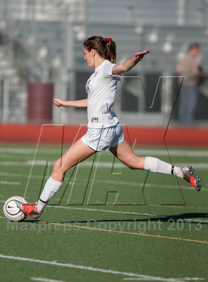 Thumbnail 1 in Royal @ Simi Valley photogallery.