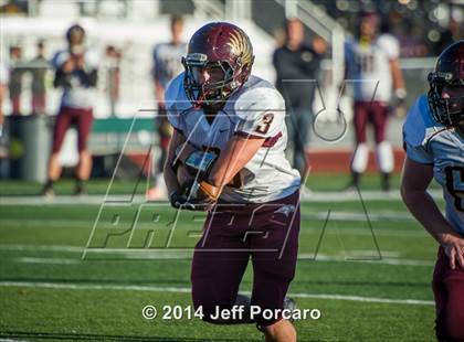 Thumbnail 2 in Maple Mountain vs Spanish Fork (Region 8 play-in) photogallery.