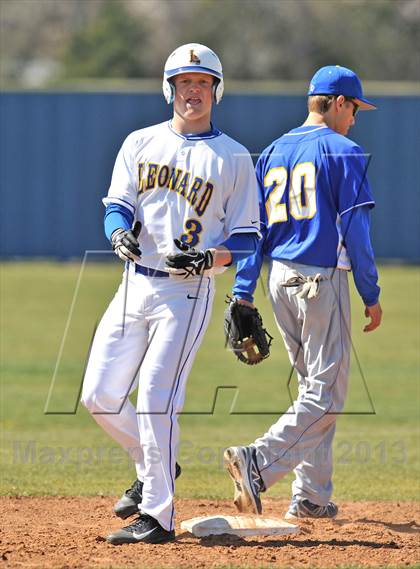 Thumbnail 1 in Dodd City @ Leonard (Leonard Tournament) photogallery.